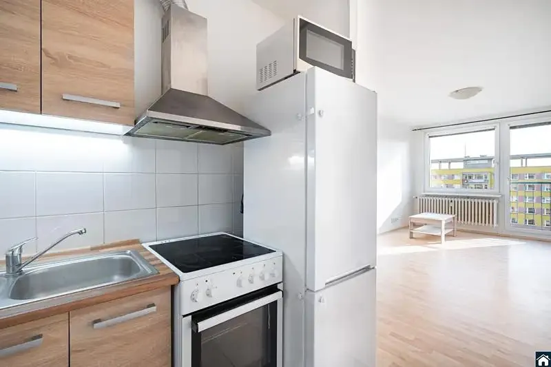 2+kk, Slancova, Praha 8 - Kobylisy