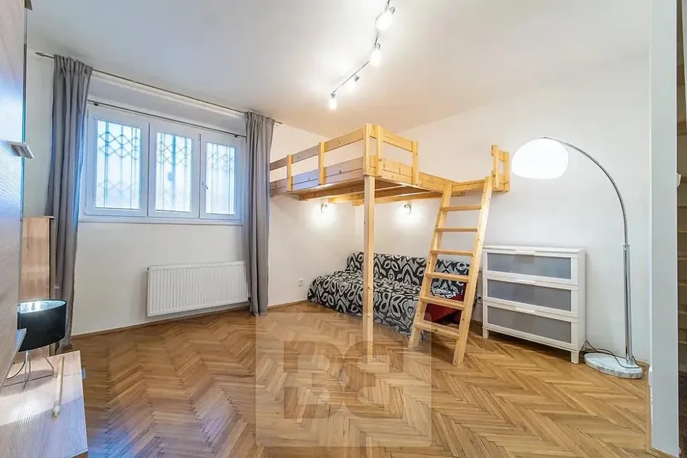 1+1, Podolská, Praha 4 - Braník