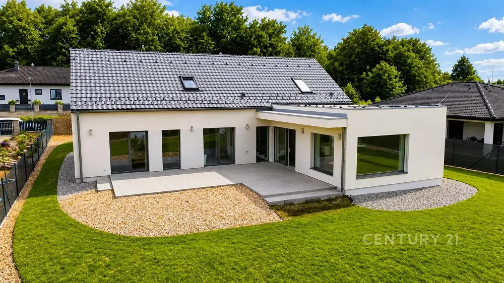 6 a více, Tyršova, Benešov, Středočeský kraj