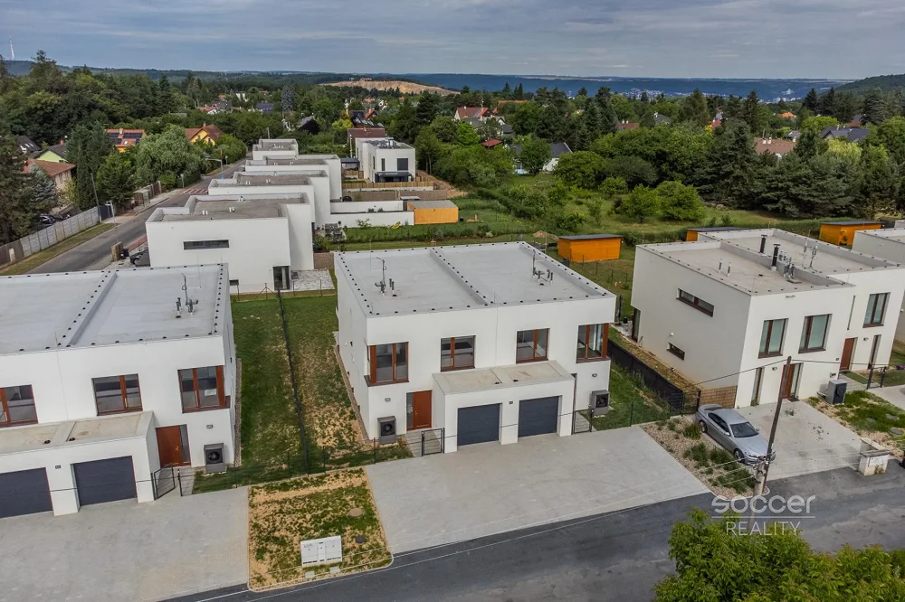 5+kk, Na širokém I, Ohrobec, Praha-západ, Středočeský kraj