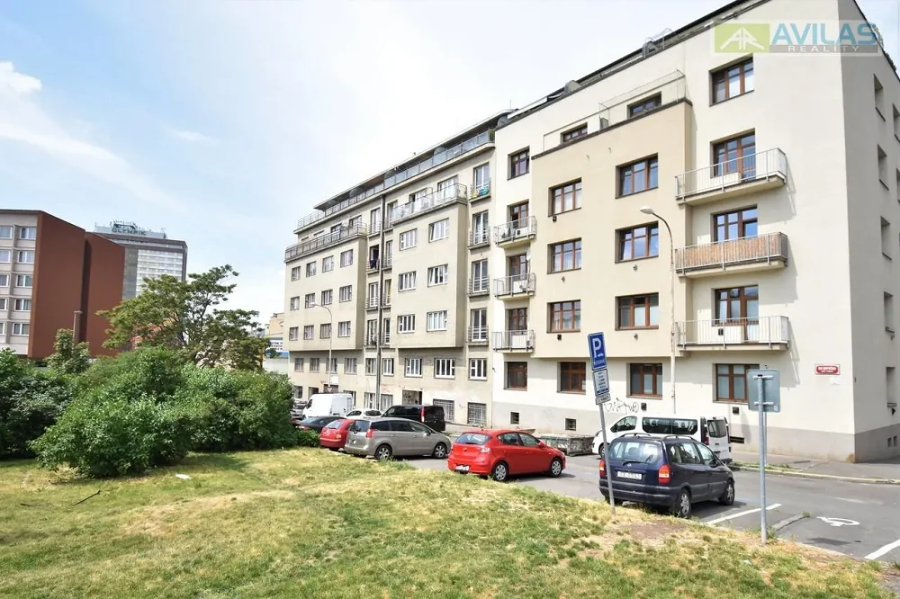 3+1, Na kopečku, Praha 8 - Libeň