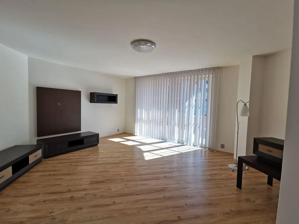 2+1, Kúty, Zlín, Zlínský kraj