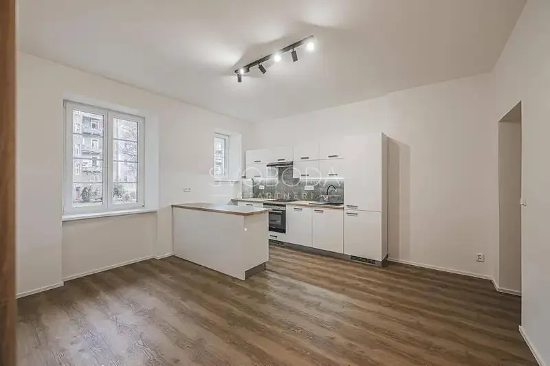 3+kk, Mánesova, Hradec Králové, Královéhradecký kraj