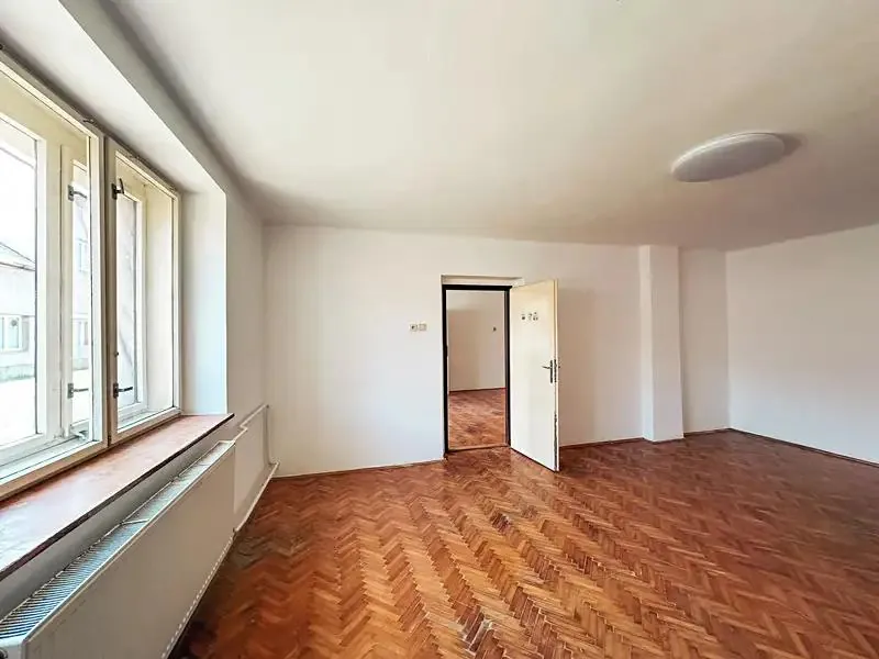 2+1, Klicperovo náměstí, Chlumec nad Cidlinou, Hradec Králové, Královéhradecký kraj