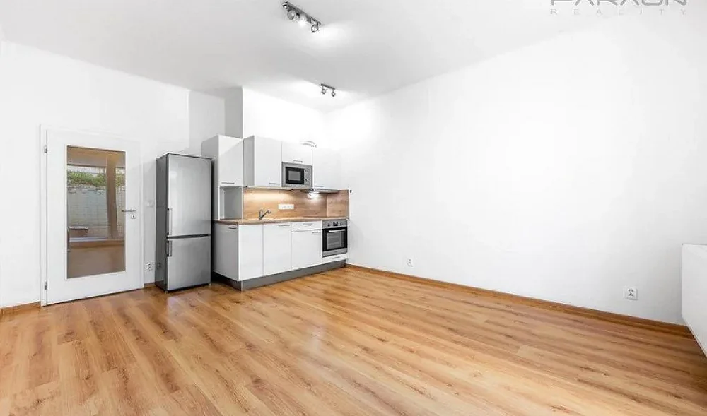 1+kk, Rezidence Císařského pluku (Praha 10 - Vršovice)