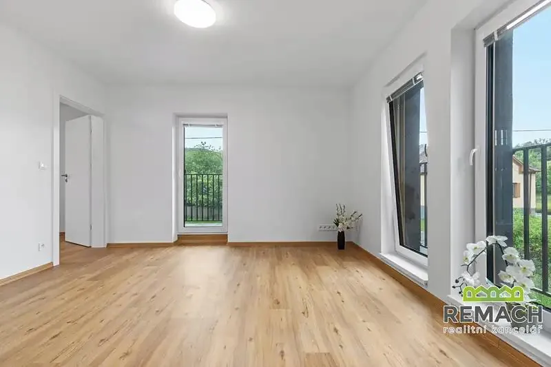 2+kk, Lesní, Uherské Hradiště, Zlínský kraj
