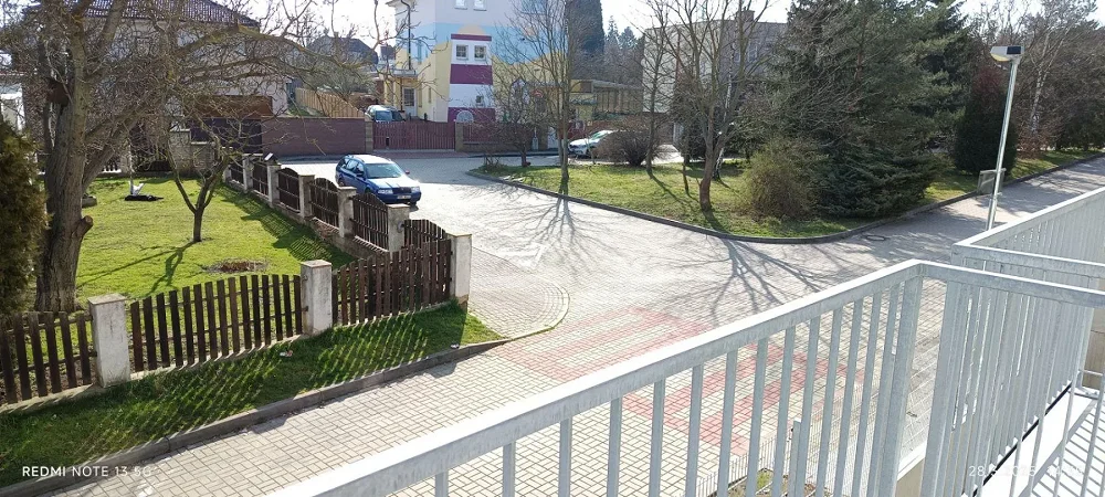 1+kk, Zelené kaskády (Praha 3 - Žižkov)