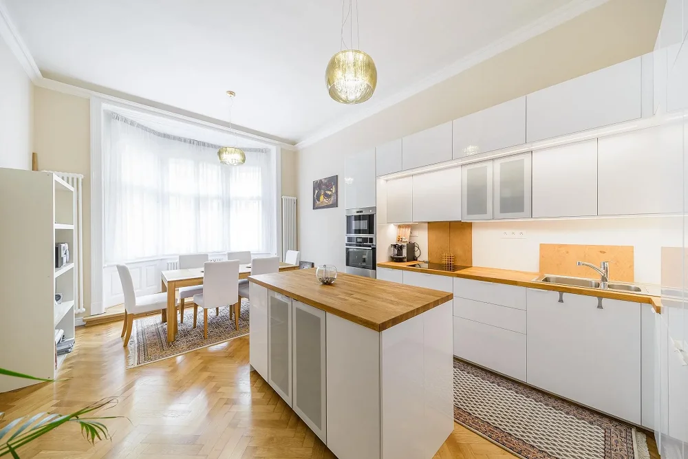 3+1, Slezská, Praha 2 - Vinohrady