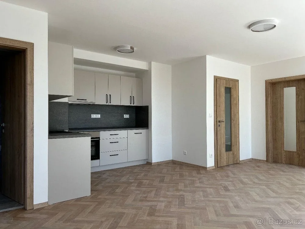 2+kk, Veselí nad Moravou, Hodonín, Jihomoravský kraj
