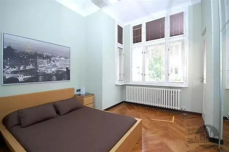 Pokoj, Polská, Praha 2 - Vinohrady