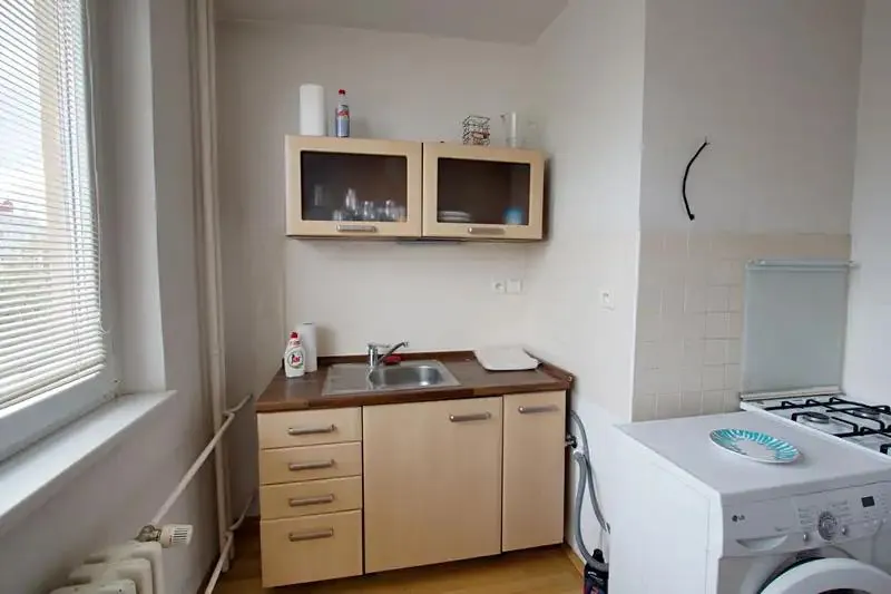 1+1, Husova, Modřice, Brno-venkov, Jihomoravský kraj