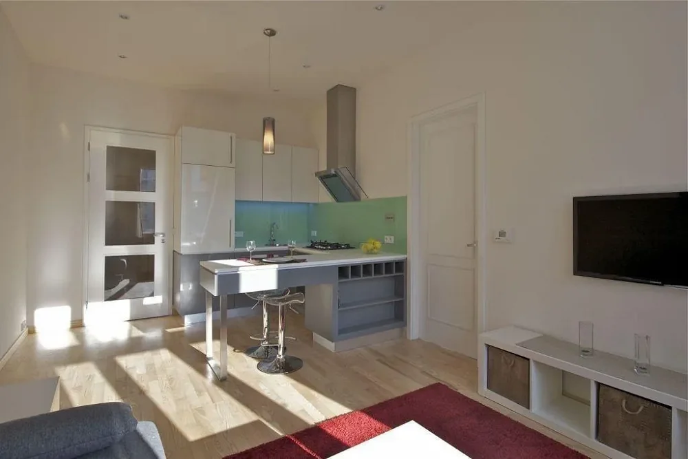 2+kk, Dejvice House (Praha 6 - Dejvice)
