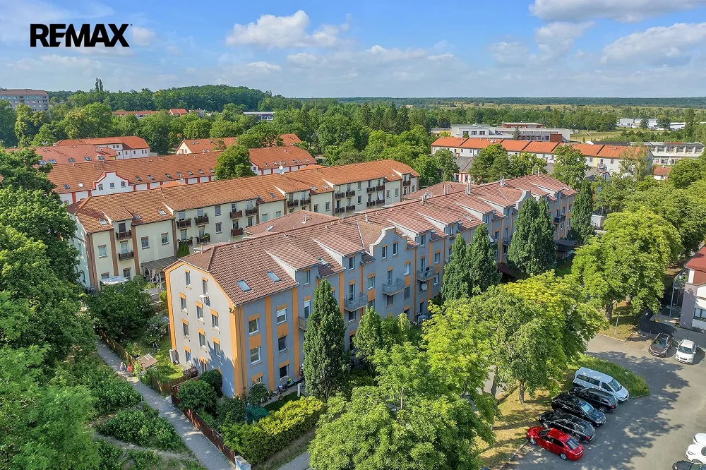 1+kk, Rakouská, Milovice, Nymburk, Středočeský kraj