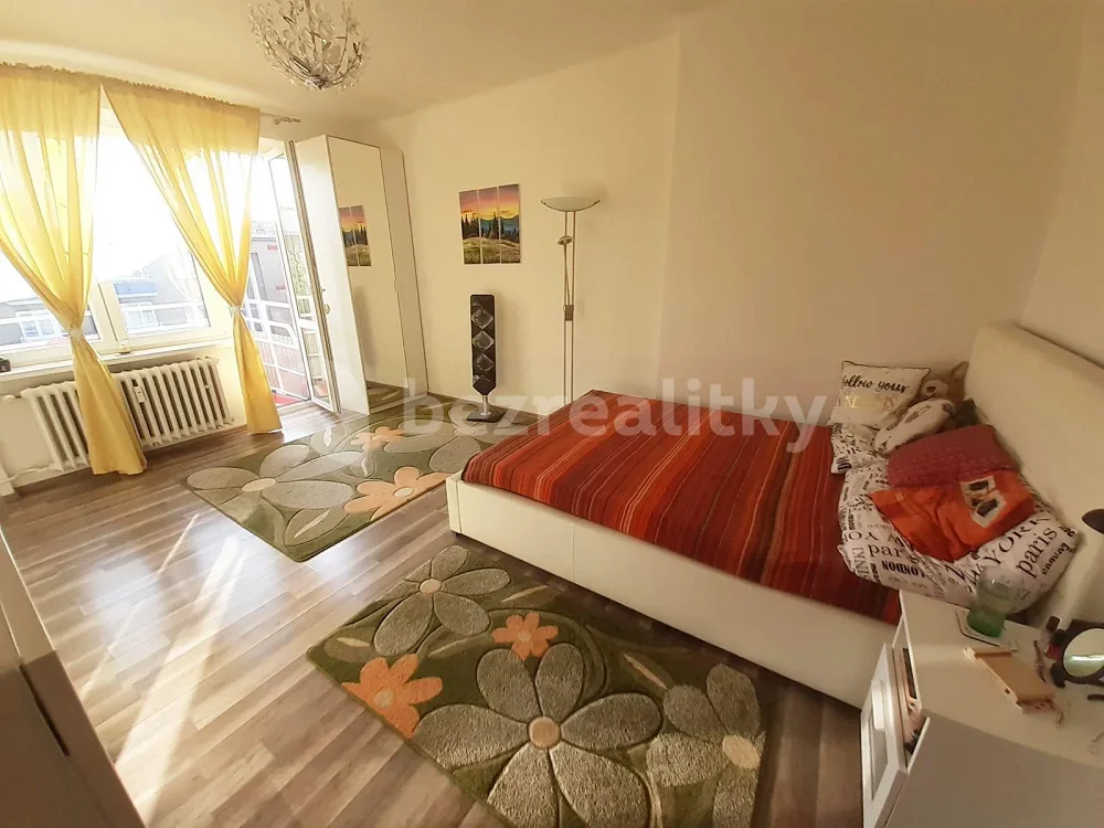 1+kk, Gruzínská, Praha 10 - Vršovice