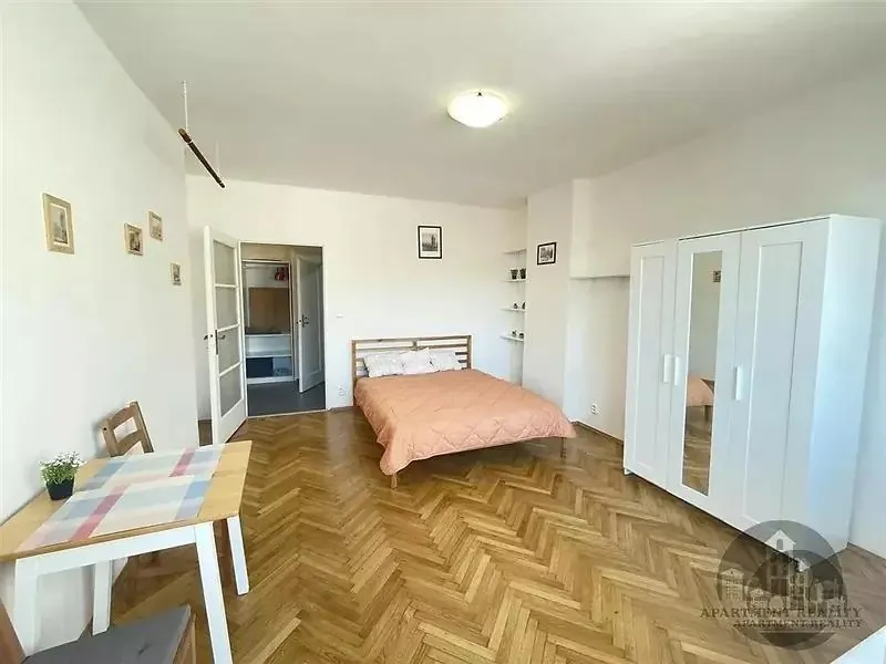 1+1, Sokolovská, Praha 8 - Libeň
