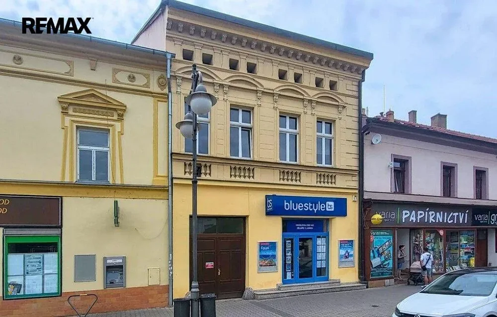 1+kk, Husovo náměstí, Rakovník, Středočeský kraj