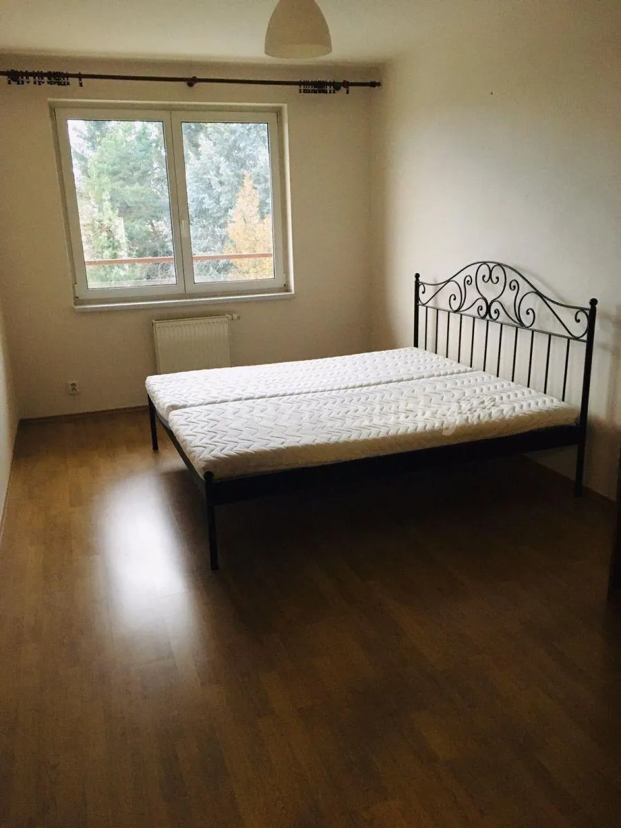 2+kk, Za Sídlištěm, Dolní Břežany, Praha-západ, Středočeský kraj