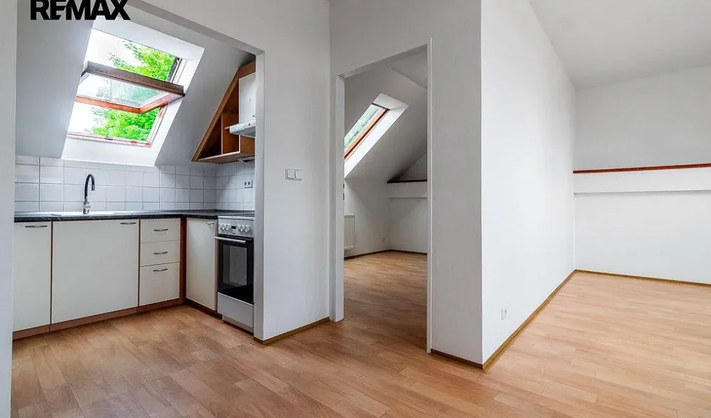 3+kk, V Uličce, Jesenice, Praha-západ, Středočeský kraj