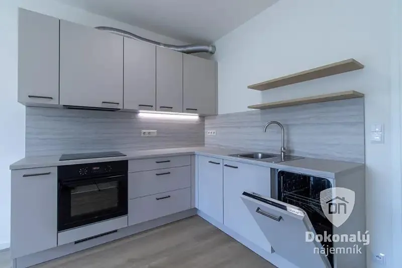 2+kk, Divíškové, Praha 5 - Hlubočepy