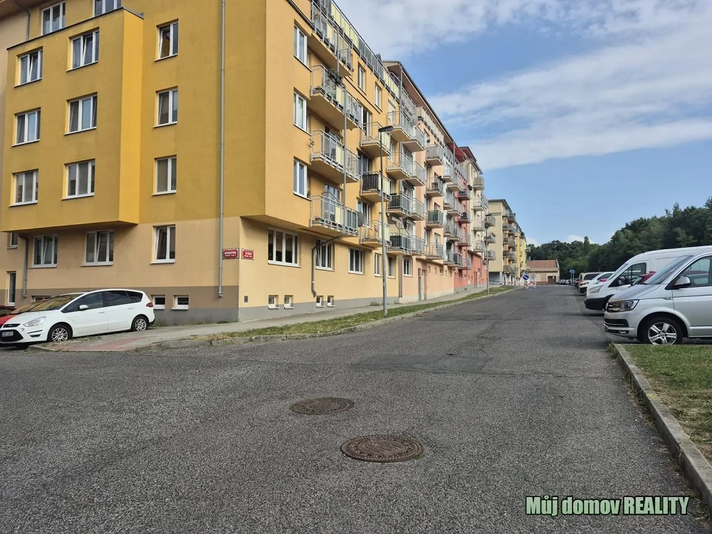 2+kk, Merhoutova, Praha 4 - Kunratice