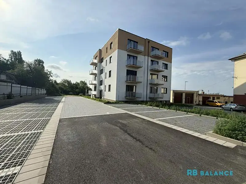 2+kk, Pod Parkem, Holice, Pardubice, Pardubický kraj