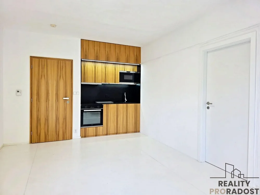 2+kk, Rajhradská, Brno-město, Jihomoravský kraj