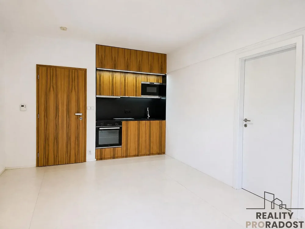 2+kk, Rajhradská, Brno-město, Jihomoravský kraj