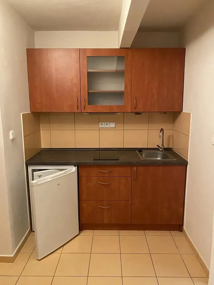 1+kk, Počátecká, Praha 4 - Michle