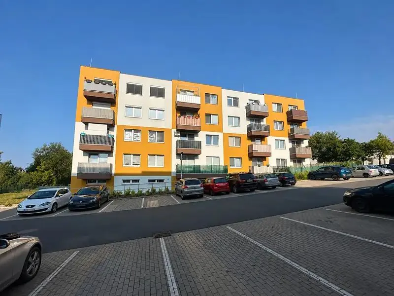 2+kk, Armádní, Milovice, Nymburk, Středočeský kraj