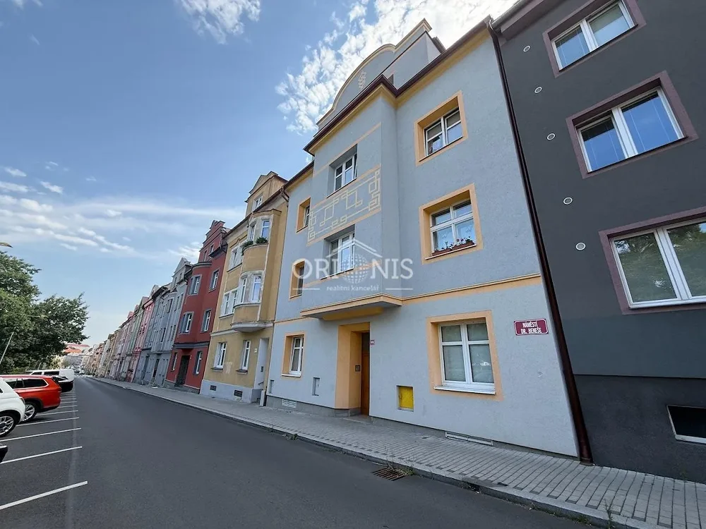 2+1, náměstí Dr. Beneše, Chomutov, Ústecký kraj