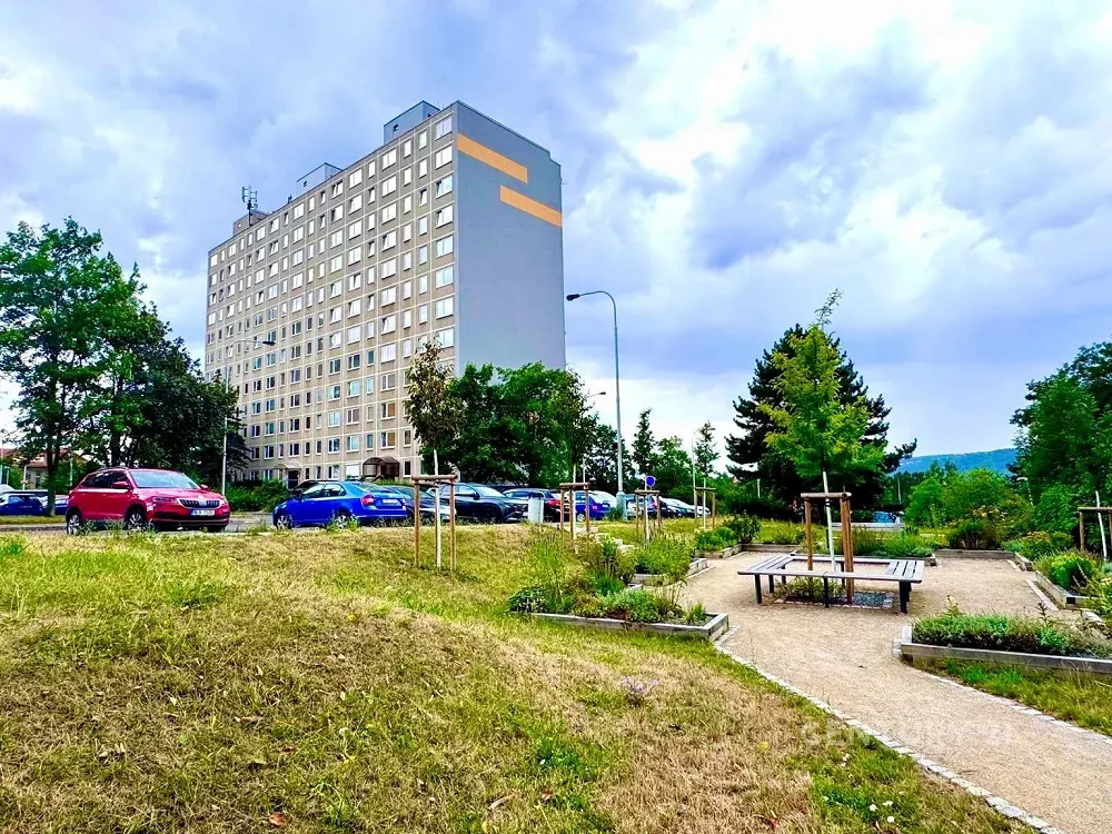 1+1, Botevova, Praha 4 - Modřany