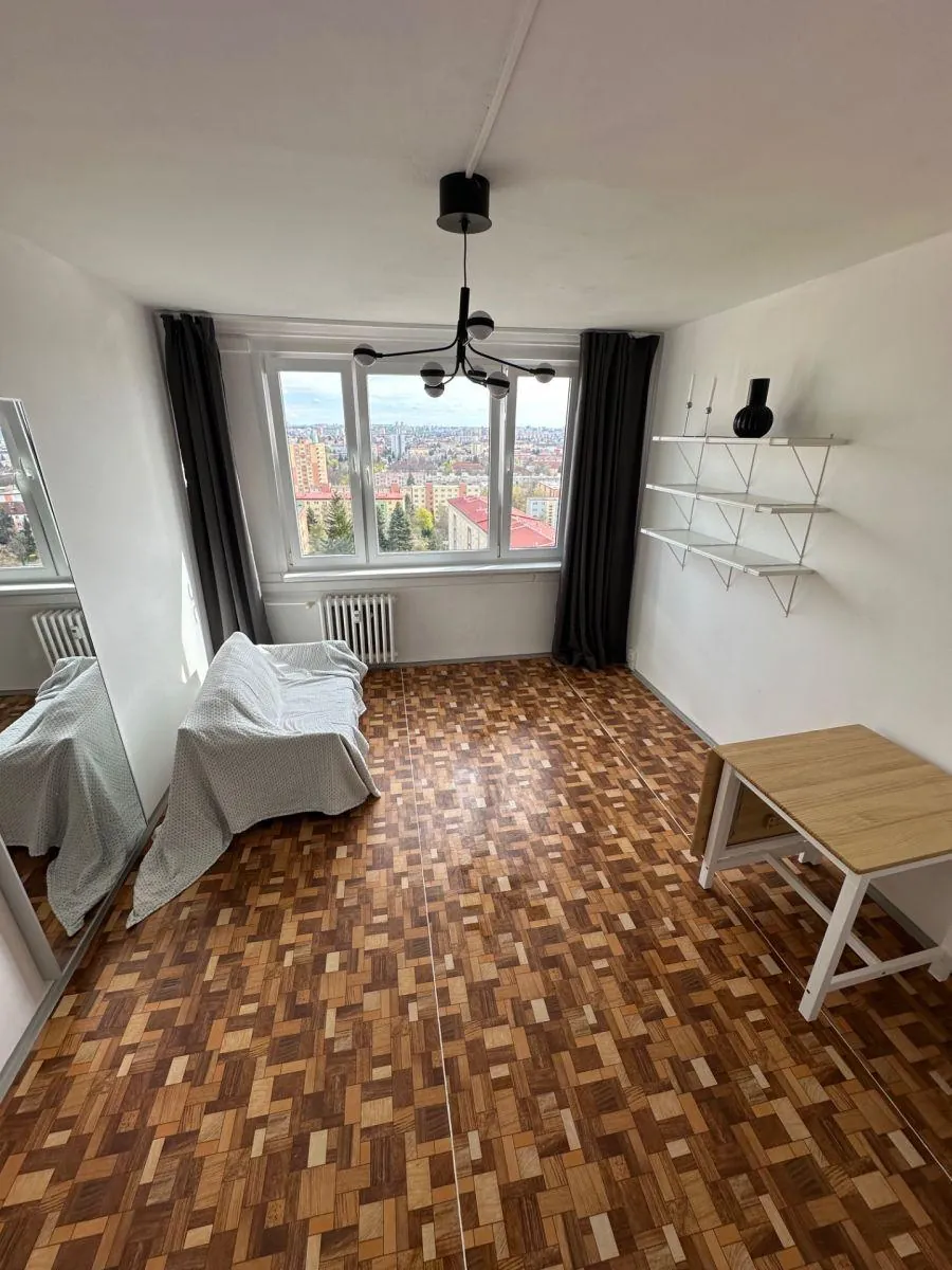1+kk, Počernická, Praha 10 - Strašnice