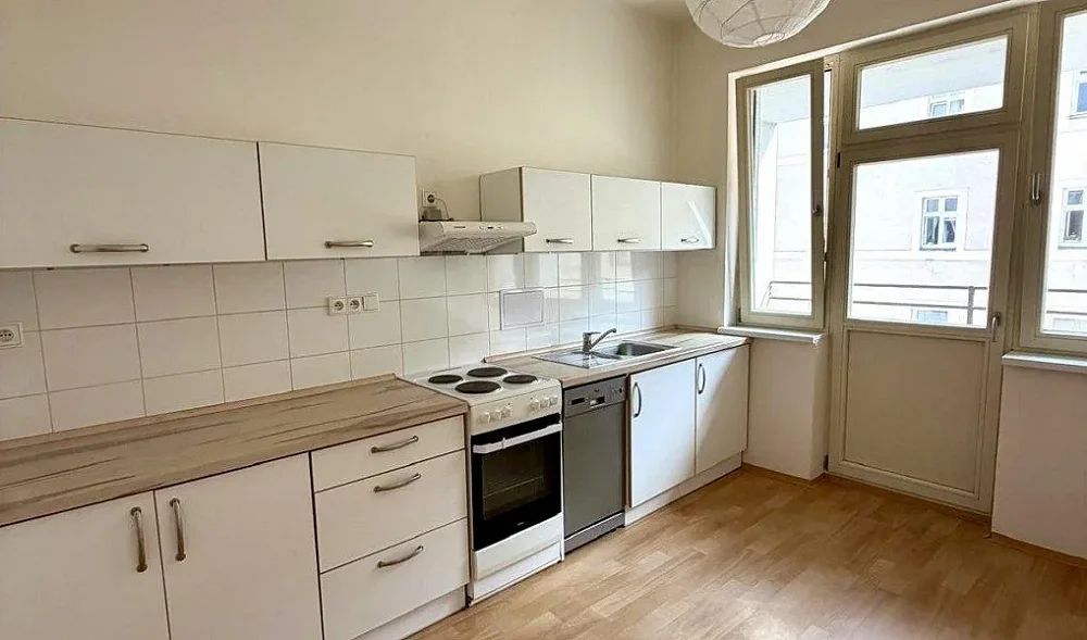 1+1, Veletržní, Praha 7 - Holešovice