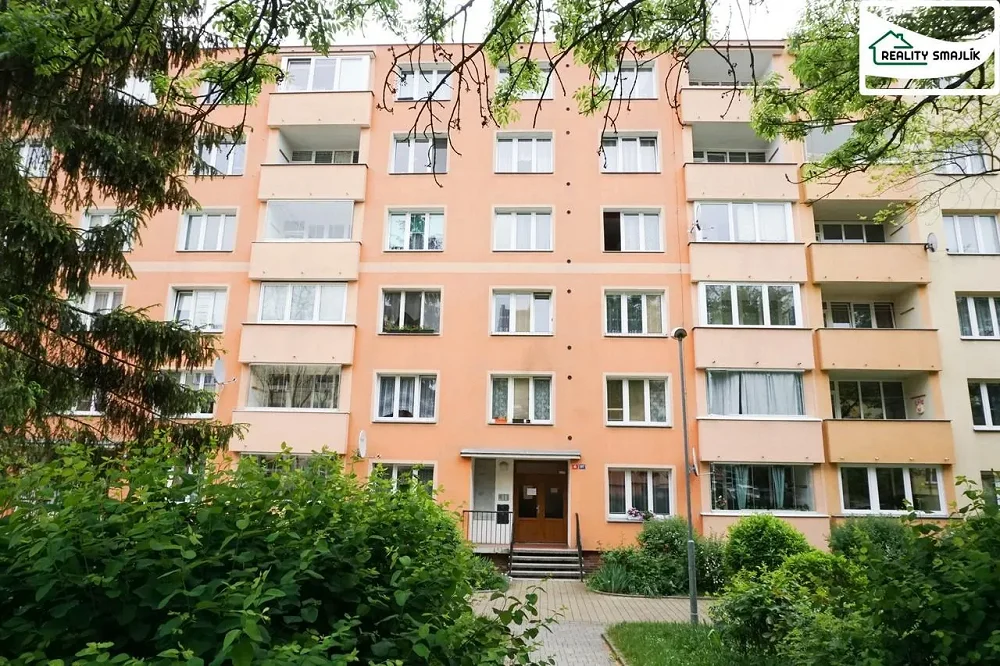 1+1, Valdštejnova, Cheb, Karlovarský kraj