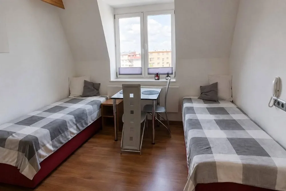 1+kk, Bytový dům Suchdolské náměstí (Praha 6 - Suchdol)