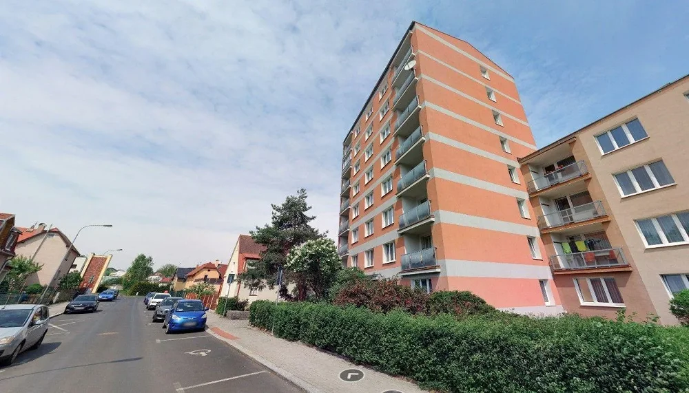 4+1, Školní, Karlovy Vary, Karlovarský kraj