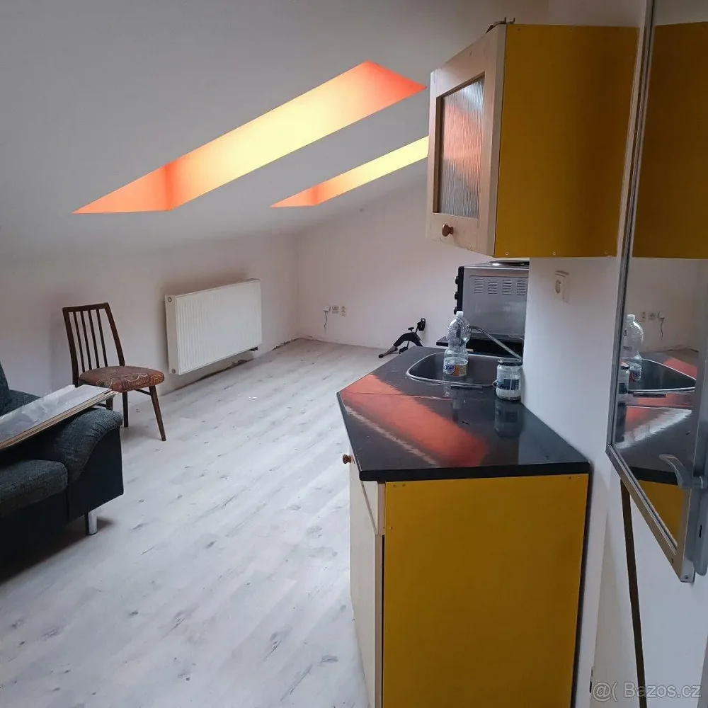 1+kk, Dvůr Králové nad Labem, Trutnov, Královéhradecký kraj