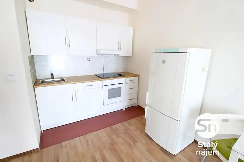 2+kk, Komenského, Šestajovice, Praha-východ, Středočeský kraj
