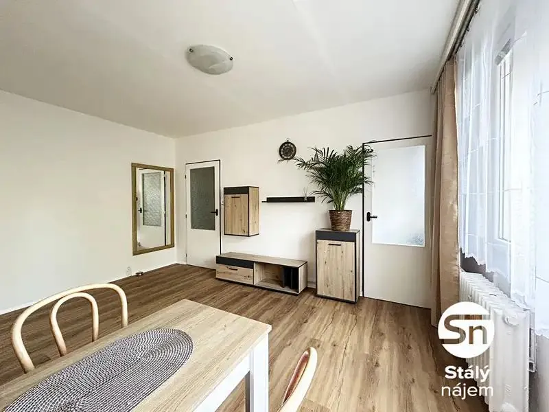 1+1, Varnsdorfská, Praha 9 - Střížkov