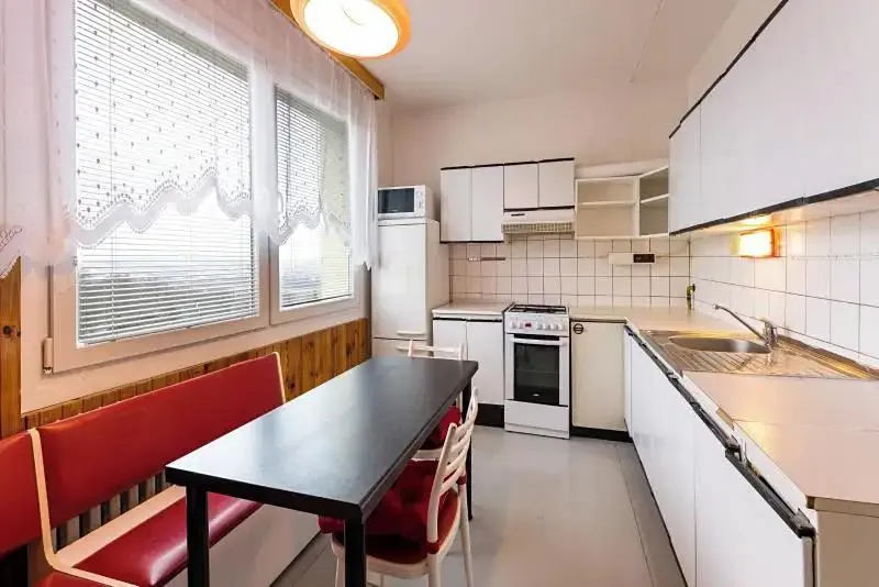 4+1, Strážnická, Plzeň-město, Plzeňský kraj