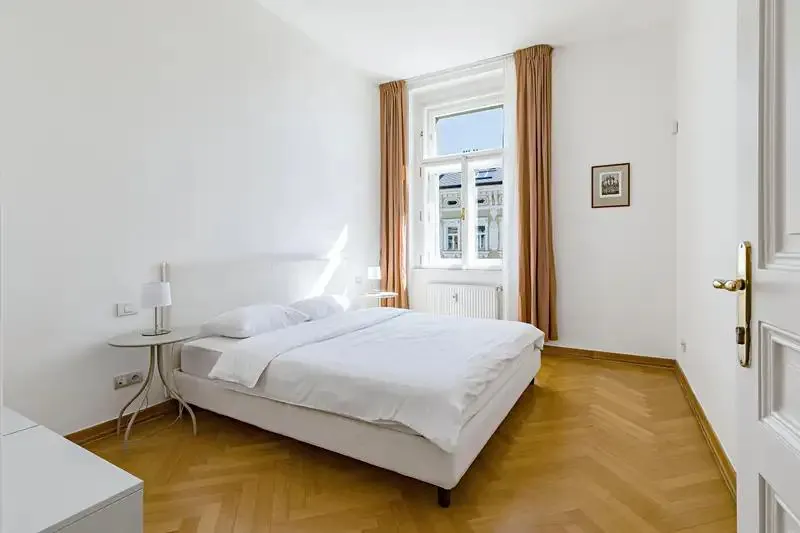 2+kk, Újezd, Praha 1 - Malá Strana