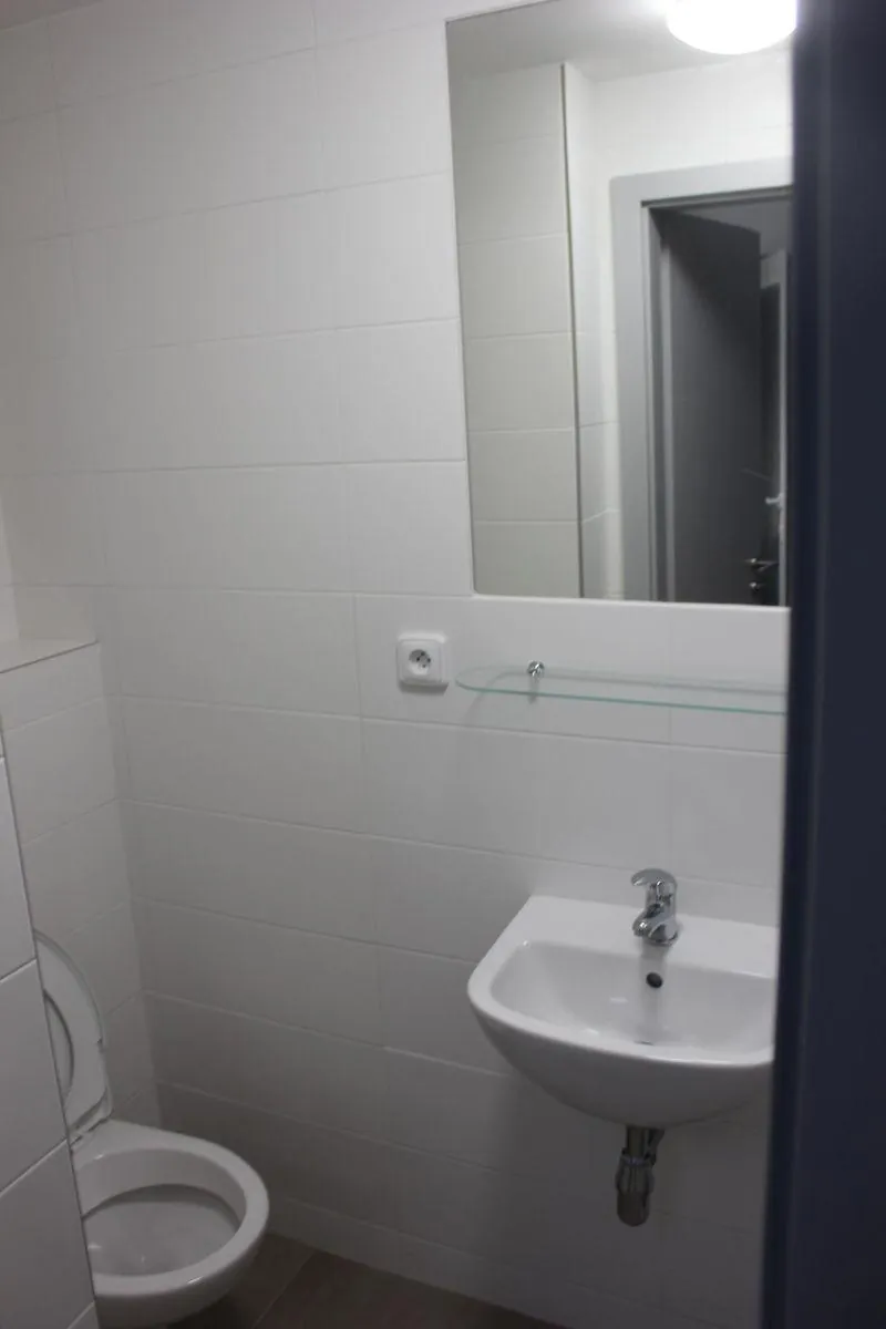 1+kk, Družstevní, Kněževes, Praha-západ, Středočeský kraj