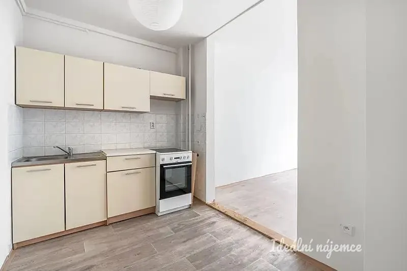 2+kk, Holandská, Kladno, Středočeský kraj