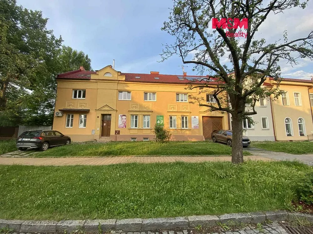 1+1, Náves Svobody, Olomouc, Olomoucký kraj