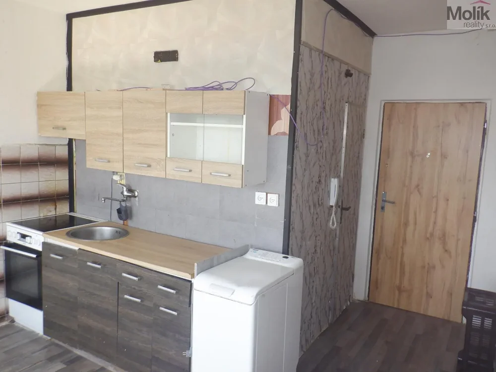 1+1, Písečná, Chomutov, Ústecký kraj
