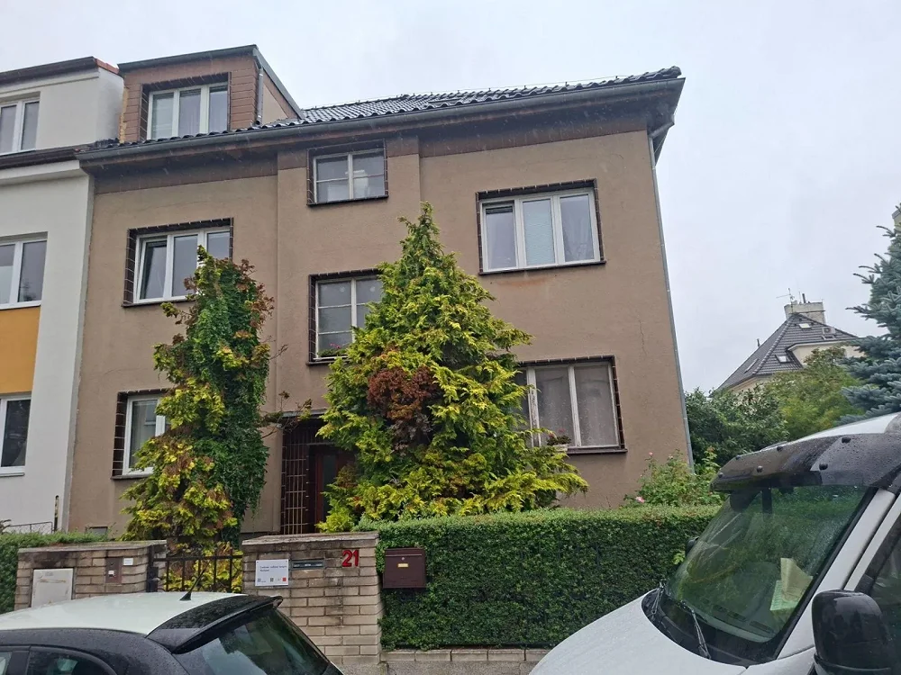 4+kk, Doubravčická, Praha 10 - Strašnice