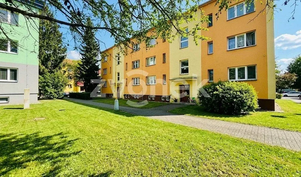 2+1, Bezručova, Otrokovice, Zlín, Zlínský kraj