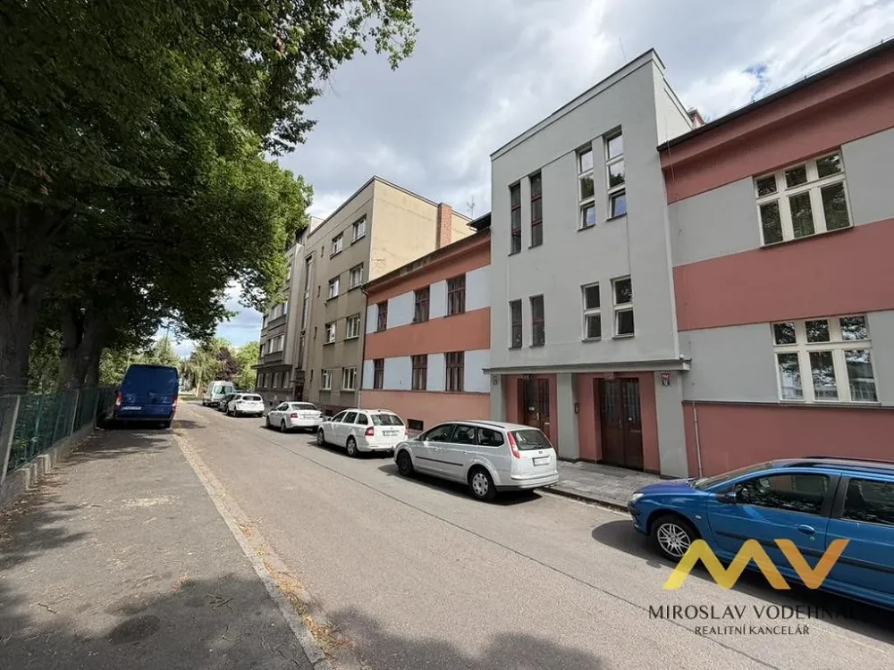 4+1, Ludovíta Štúra, Hradec Králové, Královéhradecký kraj
