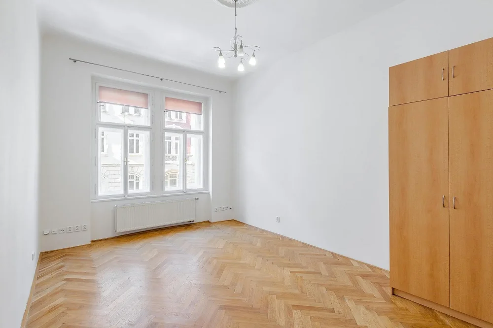 1+1, Římská, Praha 2 - Vinohrady
