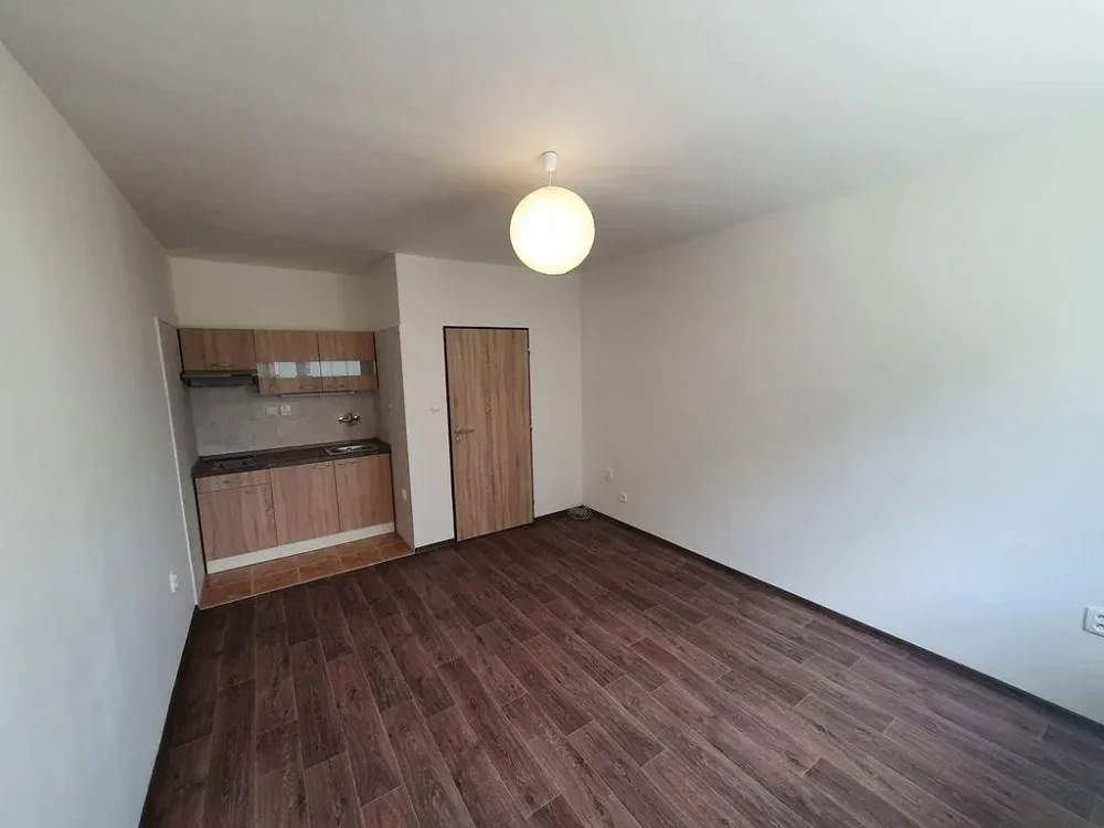 1+kk, Brožíkova, Hradec Králové, Královéhradecký kraj